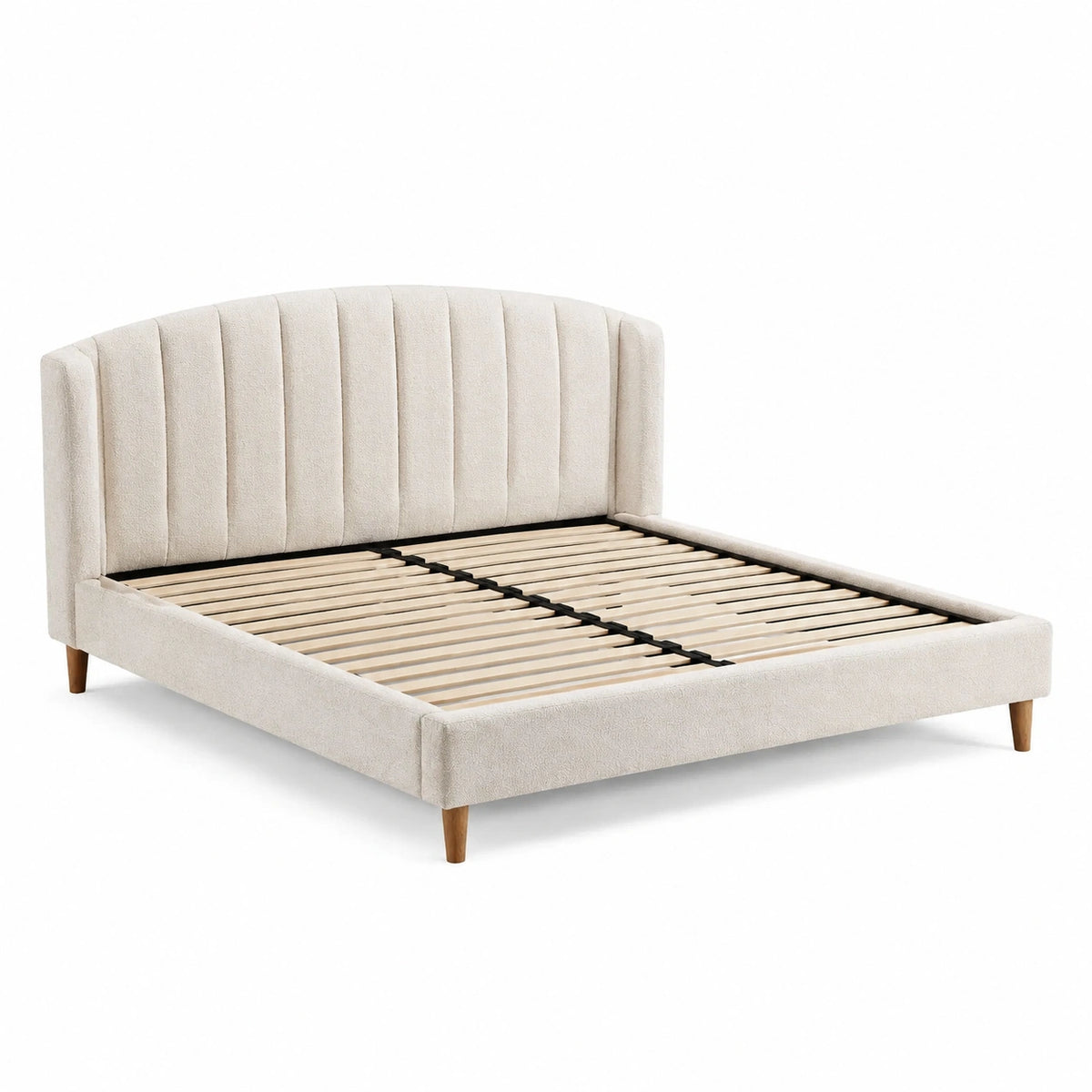 Polsterbett 160 × 200 cm in Creme mit Bouclé-Bezug, gepolstertem Kopfteil und Holzlattenrost, 220 × 176 × 110 cm